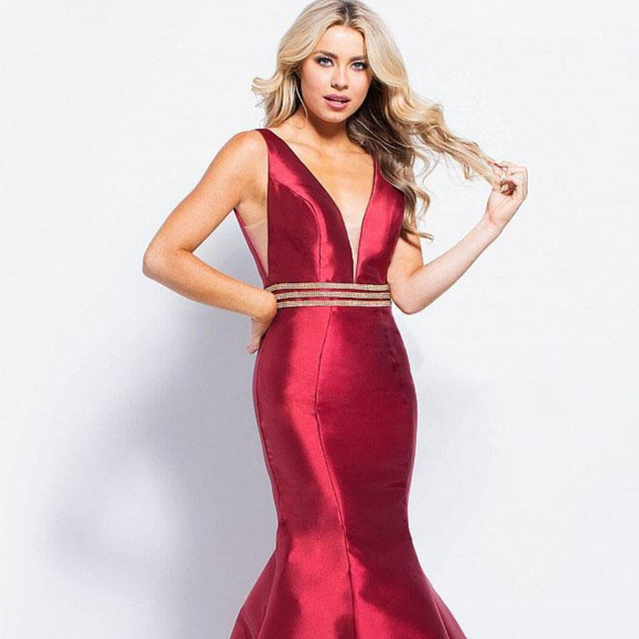 jovani dress cost